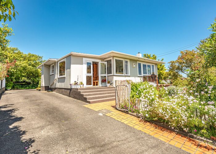  at 7 East Way, Durie Hill, Whanganui