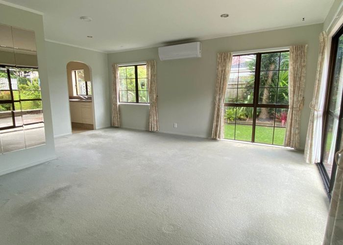  at 1/15 Micawber Place, Mellons Bay, Manukau City, Auckland