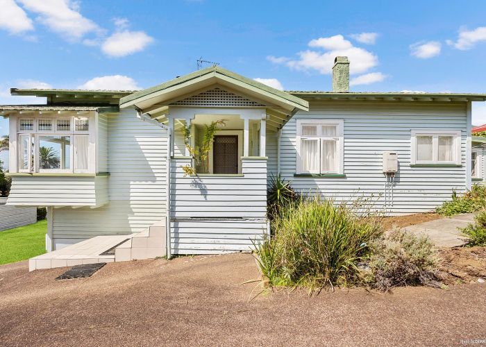  at 5 Rostrevor Avenue, Epsom, Auckland