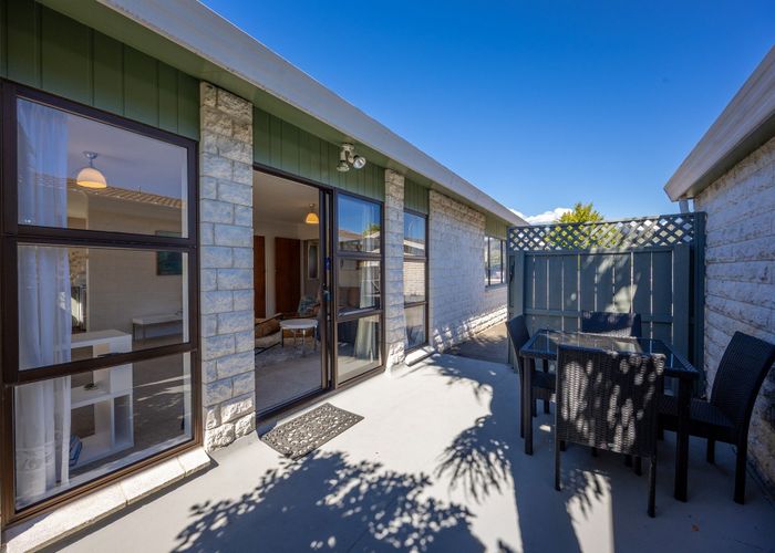  at 2/11 Cambria Street, The Wood, Nelson, Nelson / Tasman