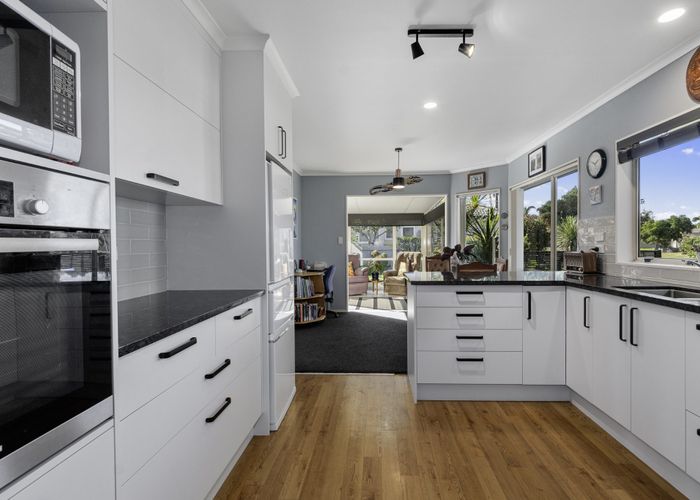  at 8 Newport Key, Papamoa Beach, Papamoa