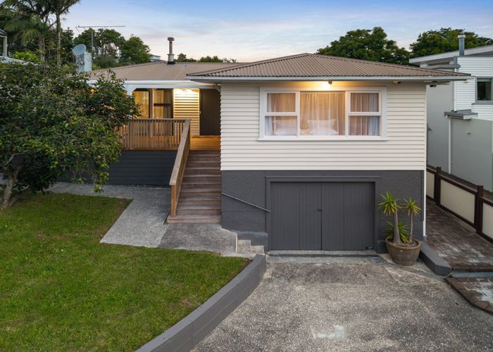  at 12 Kenmure Avenue, Forrest Hill, North Shore City, Auckland