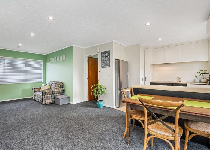  at 2/46A Claude Road, Hill Park, Manukau City, Auckland