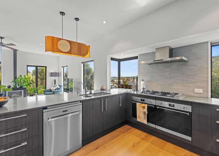  at 77 Port Hills Road, Heathcote, Christchurch City, Canterbury