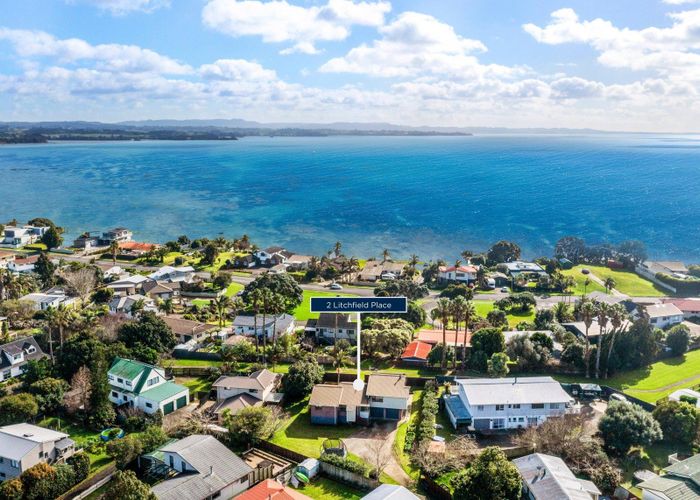  at 2 Litchfield Place, Clarks Beach, Clarks Beach