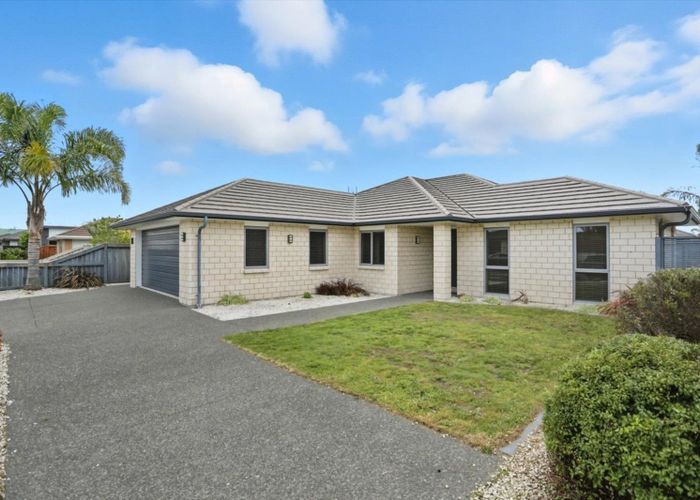  at 82 Golden Sands Drive, Papamoa, Tauranga, Bay Of Plenty