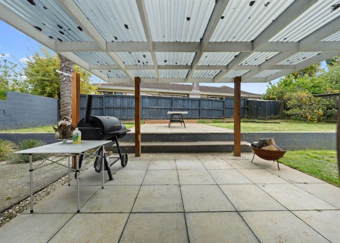  at 34 Meadway, Sunnyhills, Manukau City, Auckland