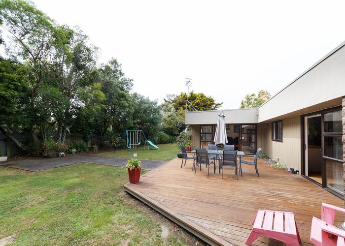  at 32 Humphries Place, Awapuni, Palmerston North