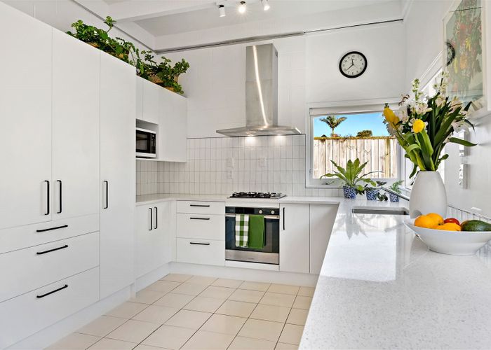  at 1 Riviera Place, Hauraki, Auckland