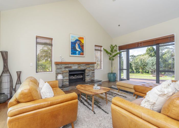 For rent | 48 Ashwood Avenue, Dairy Flat, Rodney, Auckland - homes.co.nz