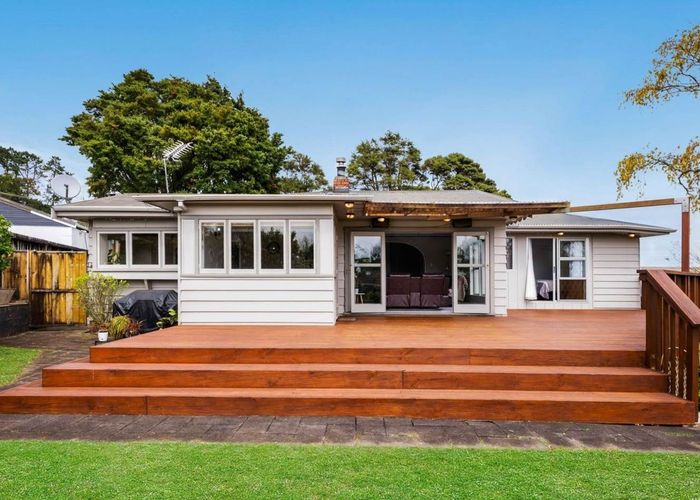  at 16 Red Hill Road, Red Hill, Papakura, Auckland