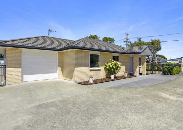  at 27 Fraser Crescent, Elderslea, Upper Hutt
