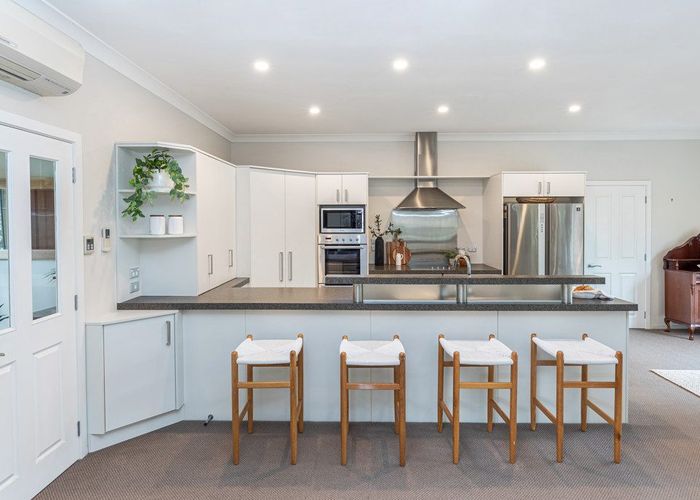  at 28 Glen Oaks Drive, Northwood , Christchurch City, Canterbury