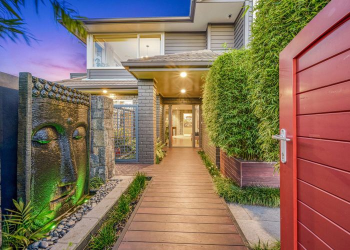  at 1/25 Seymour Road, Mellons Bay, Auckland