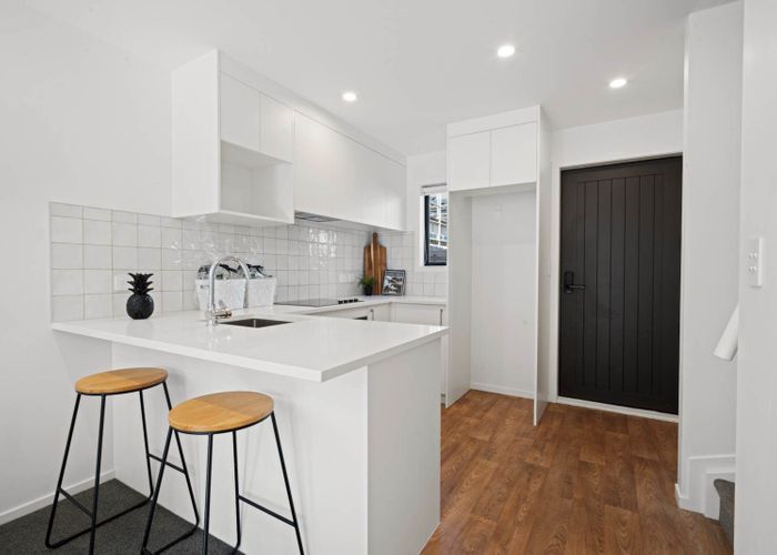  at 10/30 Bowater Place, Manurewa, Manukau City, Auckland
