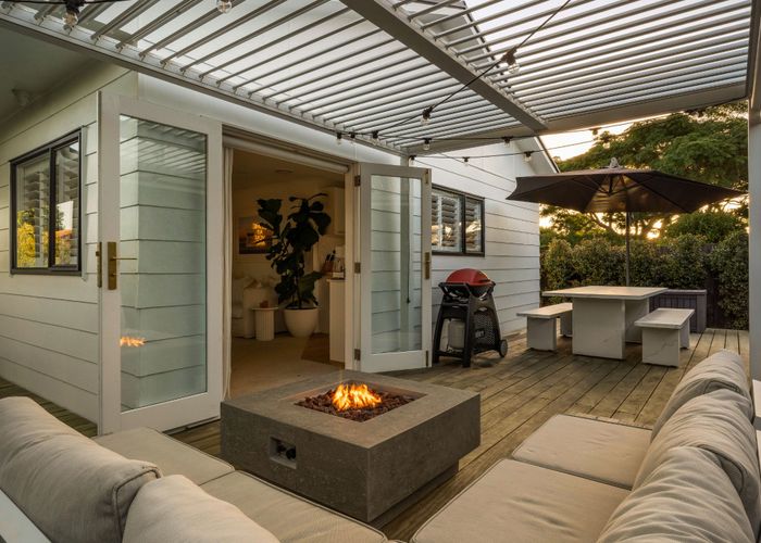  at 2/164 Church Street, Onehunga, Auckland