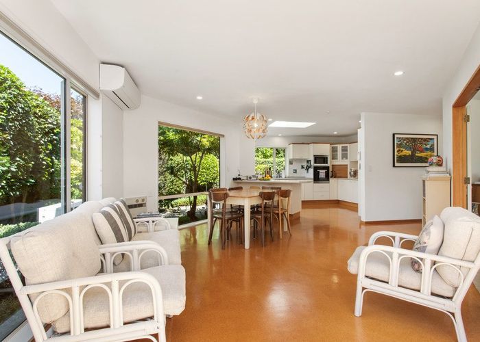  at 32B Bryndwr Road, Fendalton, Christchurch City, Canterbury