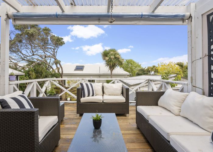  at 9 Grey Street, Onehunga, Auckland