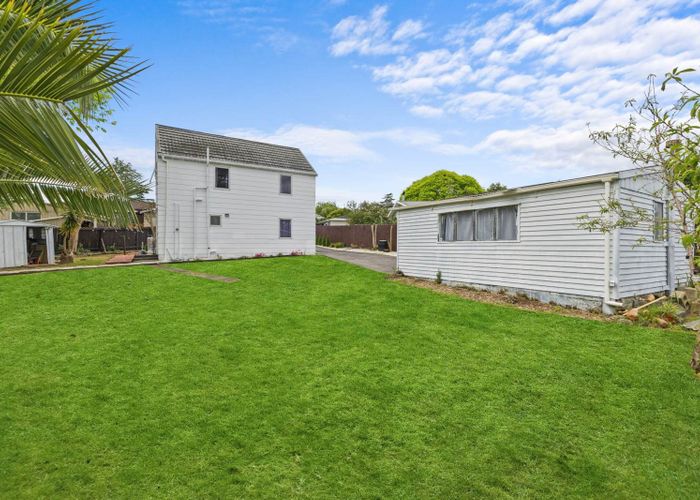  at 21 Chantal Place, Papakura, Papakura, Auckland