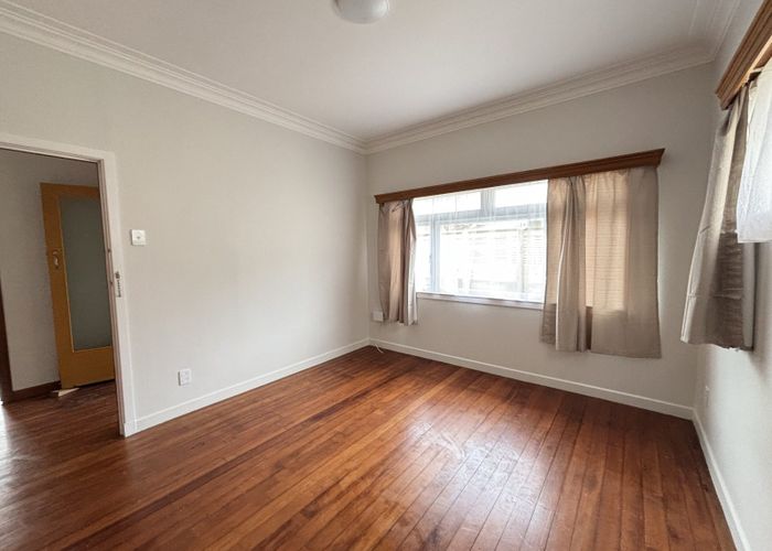  at 39 Staveley Avenue, Mount Roskill, Auckland