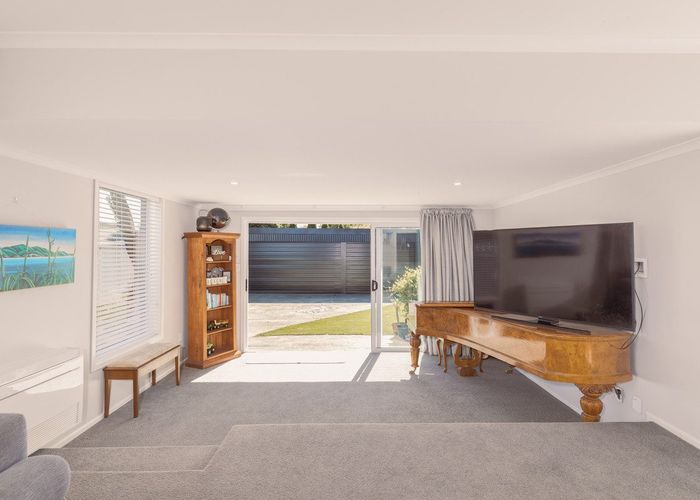  at 20 Roberta Drive, Somerfield, Christchurch City, Canterbury