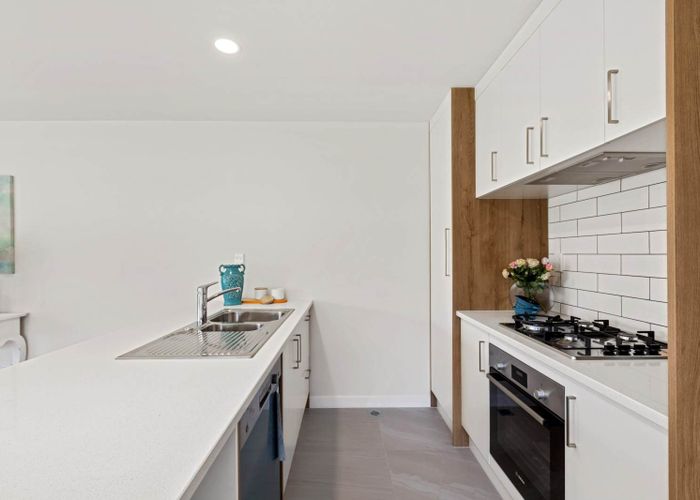  at 27 Bight Road, Long Bay, Auckland