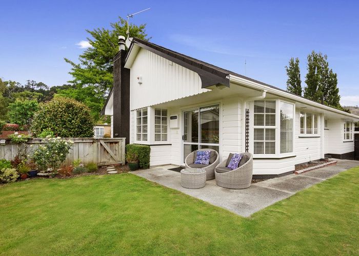  at 40 Gloucester Street, Silverstream, Upper Hutt