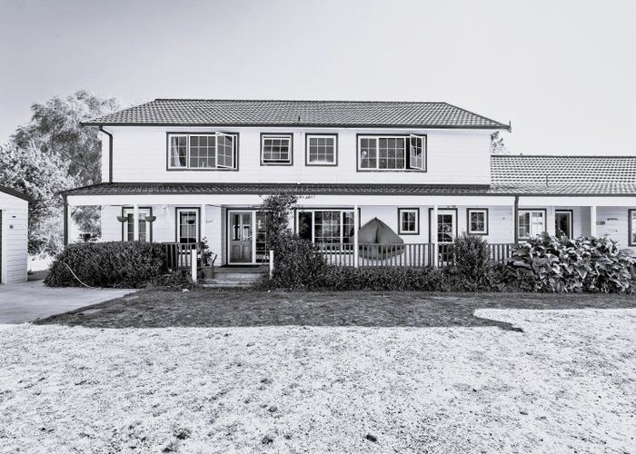  at 215 Riverbend Road, Meeanee, Napier, Hawke's Bay