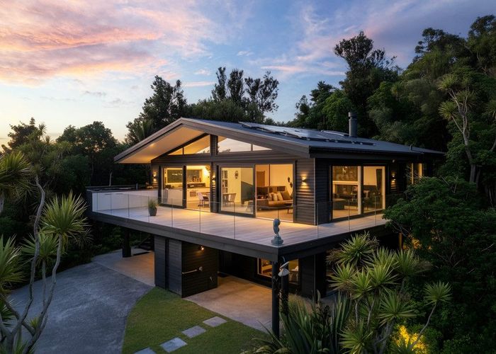  at 36 Piha Road, Piha, Waitakere City, Auckland