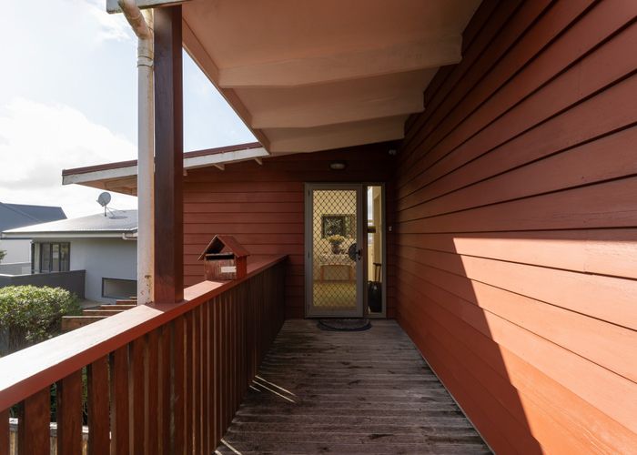  at 1 Atamira Close, Churton Park, Wellington