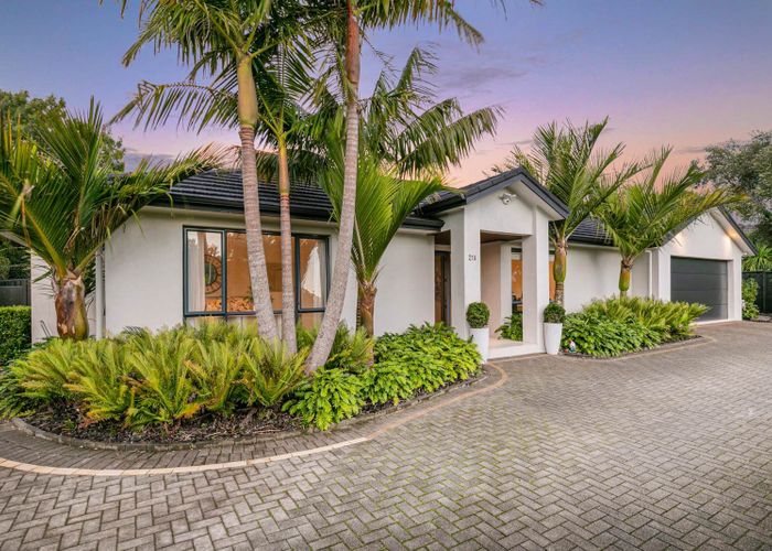  at 21a Wainoni Heights, Greenhithe, North Shore City, Auckland