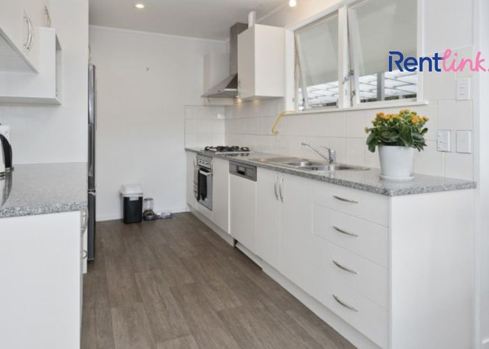  at 77 Coopers Road, Gate Pa, Tauranga