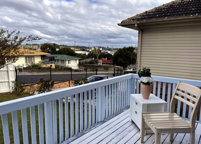  at 33 Portman Road, Mount Wellington, Auckland City, Auckland