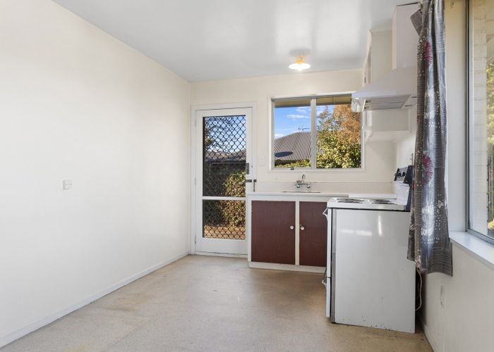  at 1/94 Peverel Street, Riccarton, Christchurch City, Canterbury