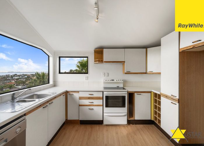  at 88 Lagoon Way, West Harbour, Waitakere City, Auckland