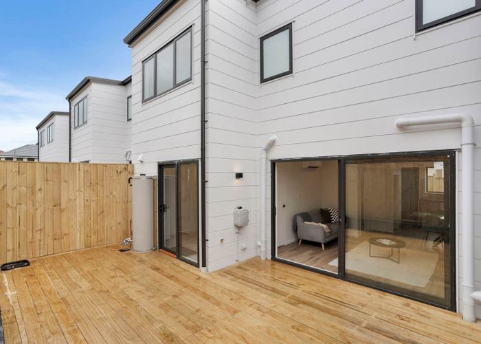  at 43 Friesian Drive, Mangere, Manukau City, Auckland