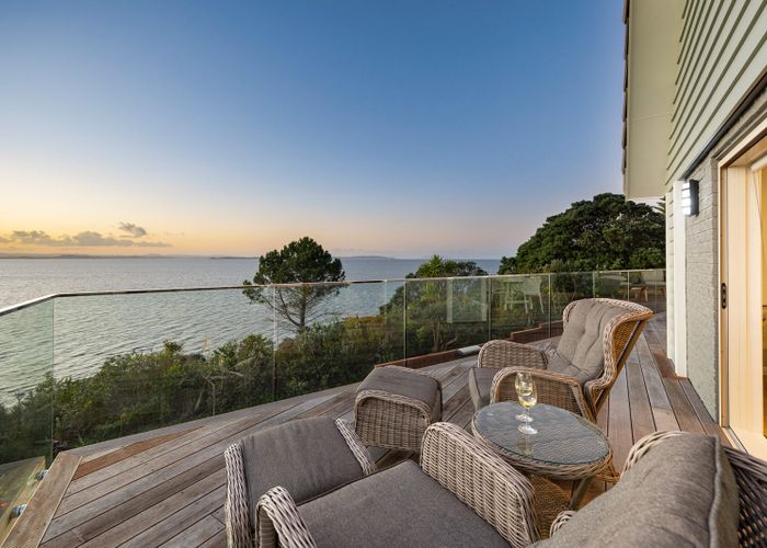  at 74 Pacific Parade, Army Bay, Whangaparaoa