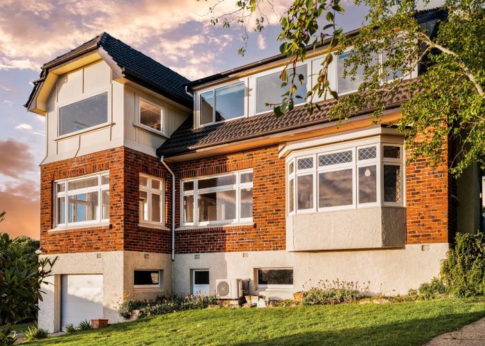  at 7 Lock Street, Saint Clair, Dunedin, Otago