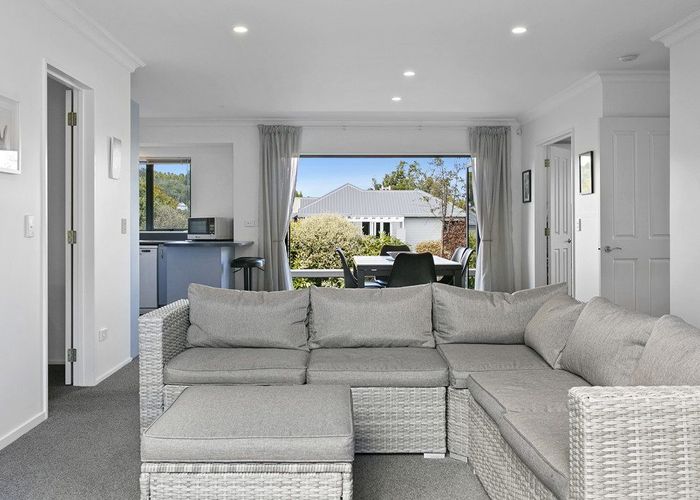  at 2/94 Harvey Street, Waipahihi, Taupo, Waikato