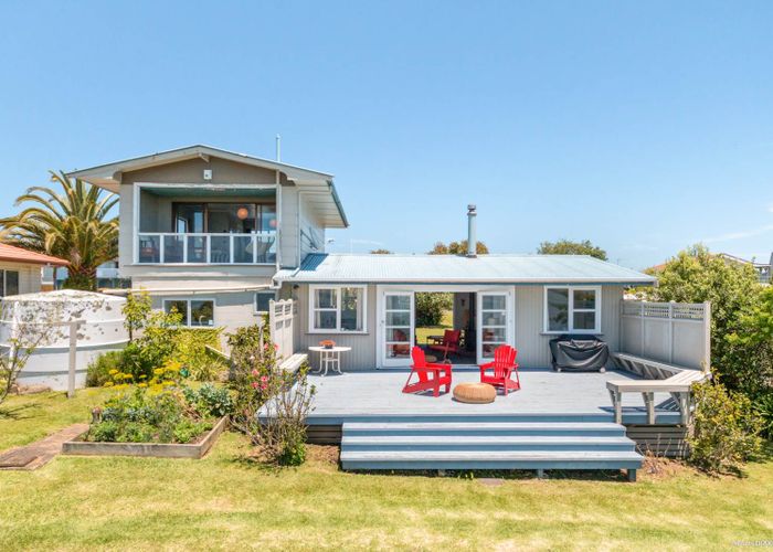  at 23 Seaview Terrace, Manukau Heads, Āwhitu