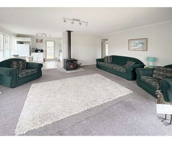  at 12 Hennessey Street, Foxton Beach, Horowhenua, Manawatu / Whanganui