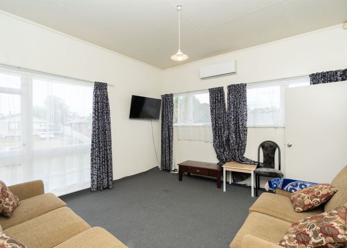  at 22 Halberg Crescent, Chartwell, Hamilton