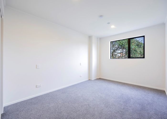  at A-201/5 Clinker Place, New Lynn, Waitakere City, Auckland