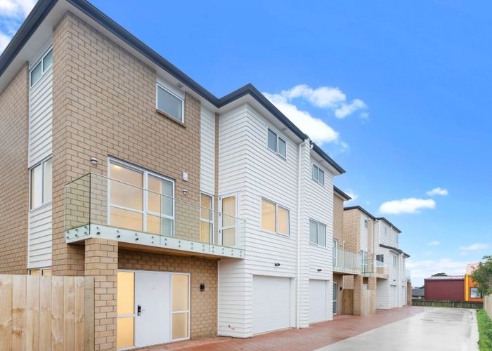  at 46E Elliot Street, Howick, Auckland