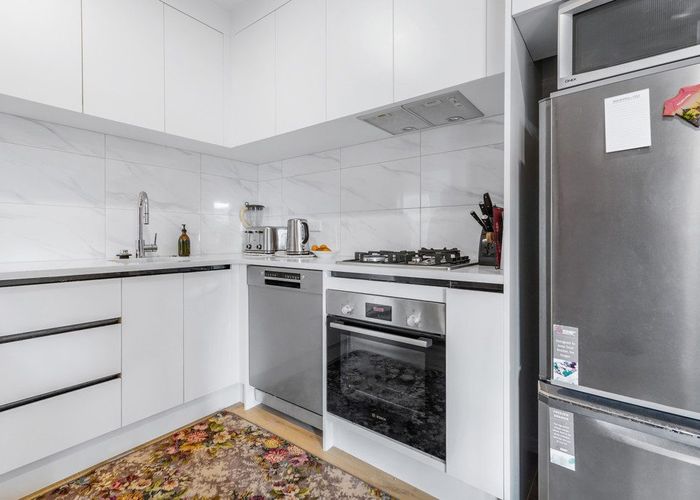  at 4/48 Heath Street, Saint Andrews, Hamilton, Waikato