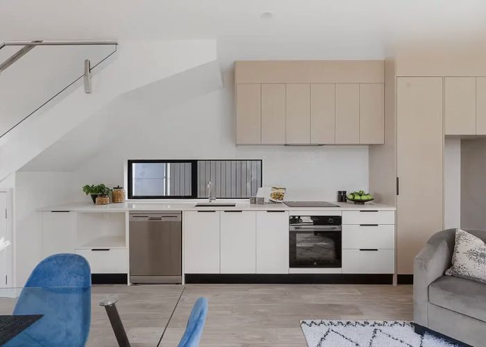  at 14D Andrew Road, Howick, Manukau City, Auckland