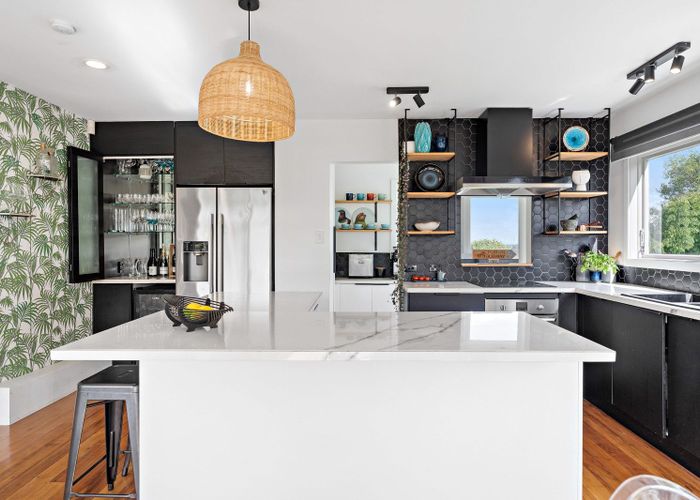  at 17 Hillcrest Grove, Hill Park, Manukau City, Auckland