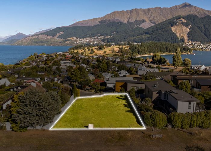  at 10 Cypress Court, Kelvin Heights, Queenstown-Lakes, Otago