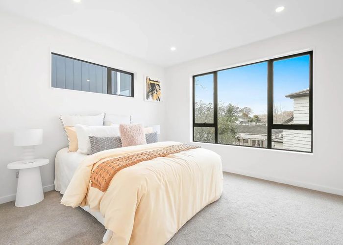  at 1/10 Starling Place, Ranui, Waitakere City, Auckland