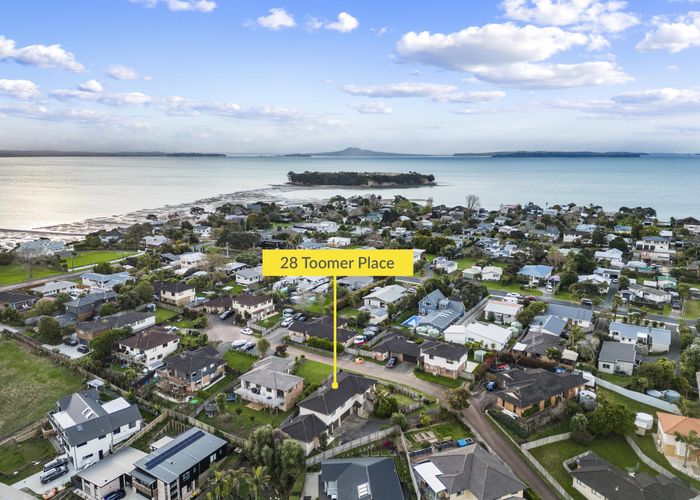  at 28 Toomer Place, Beachlands, Auckland